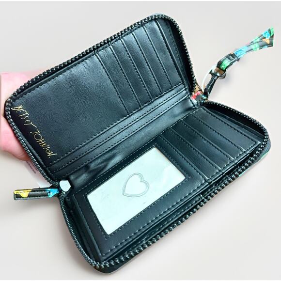 NWT BETSEY JOHNSON BLK Faux LTR Rainbow Gummy Bear Zip Wallet Wristlet XOKARA - Picture 7 of 13